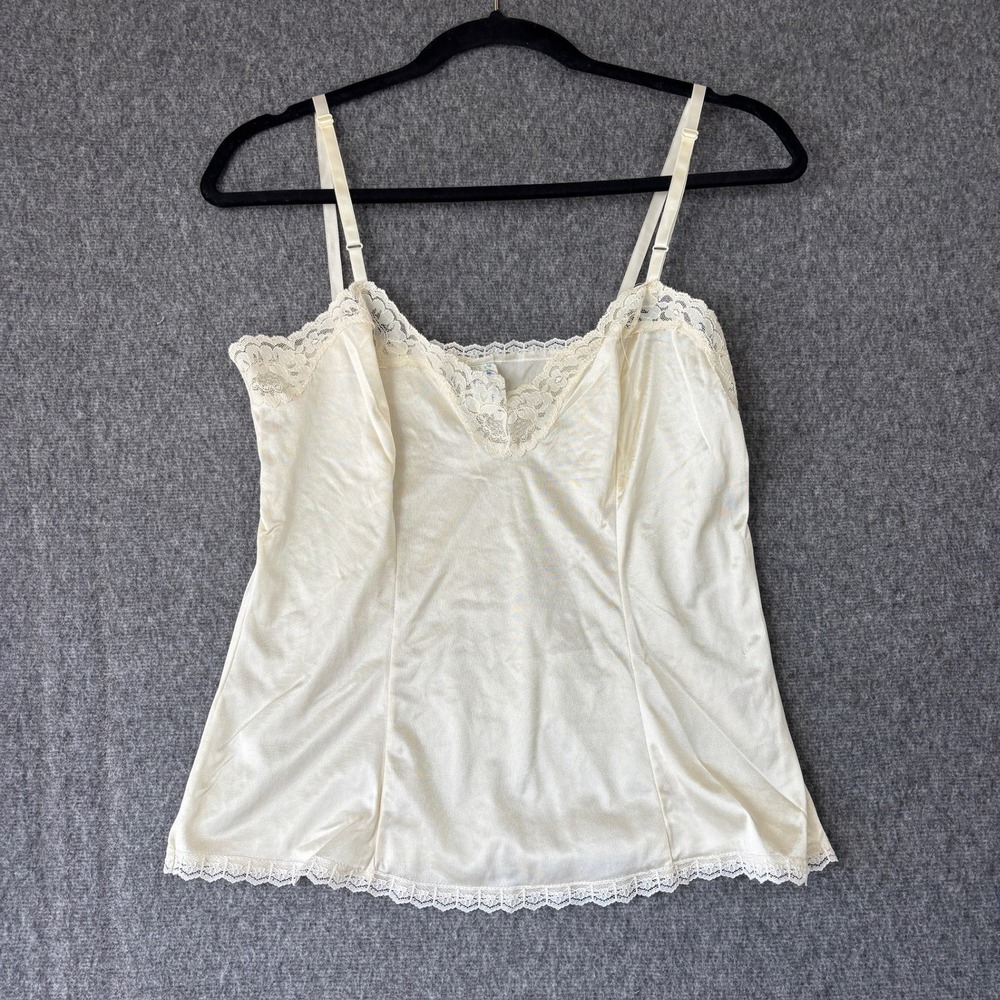 Vintage Ad-Lib Ivory Lace Trim Antron III Nylon Camisole Top Womens Small USA‎
